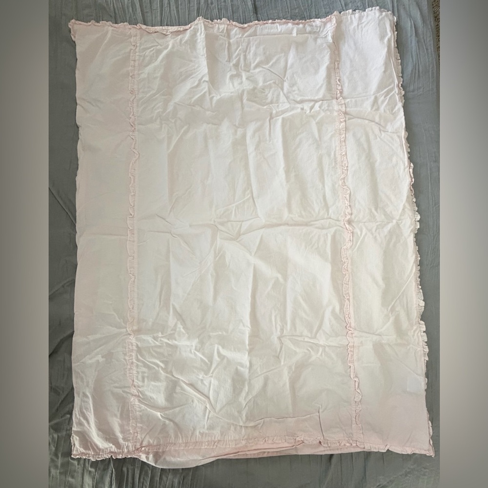 Pottery Barn Kids Soft Pink Ruffled Duvet Cover - Toddler Size bed